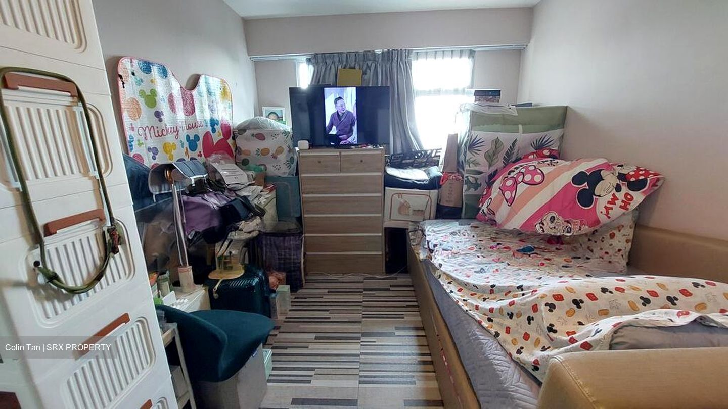 Blk 166B Yung Kuang Court (Jurong West), HDB 5 Rooms #522576141